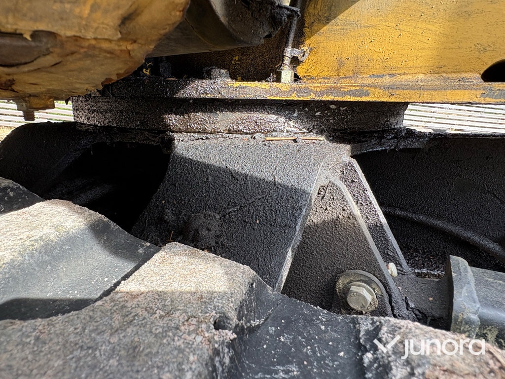 Minigrävare - Caterpillar 302.5 med tillbehör