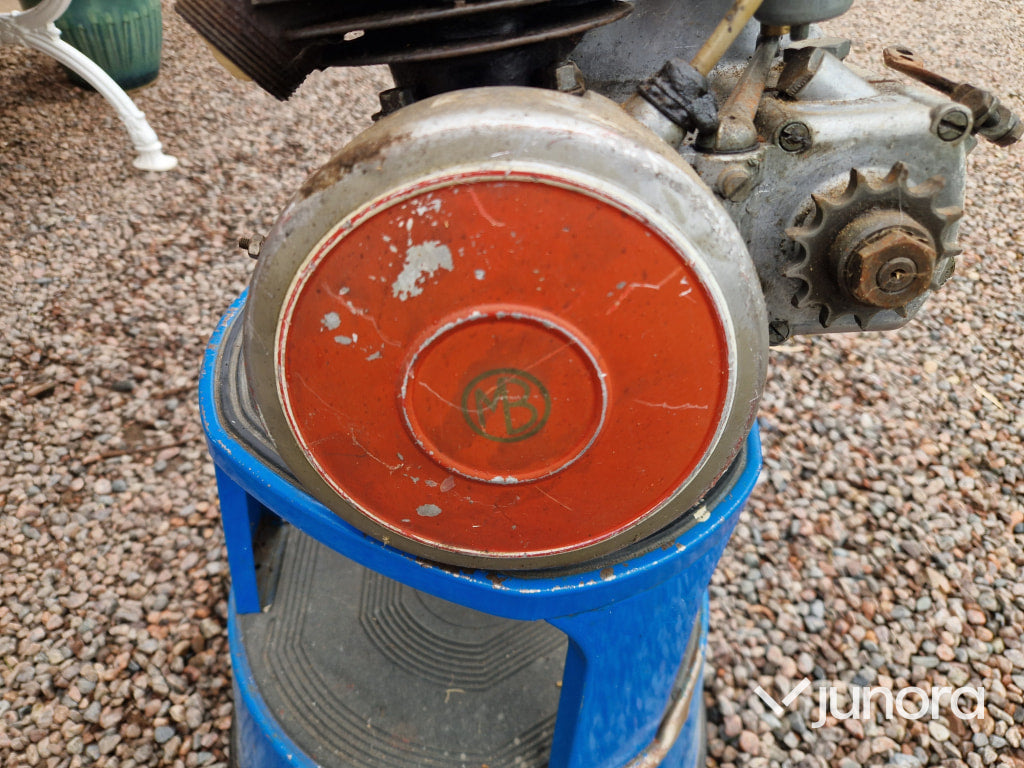 Husqvarna Motor Till Rödmyra