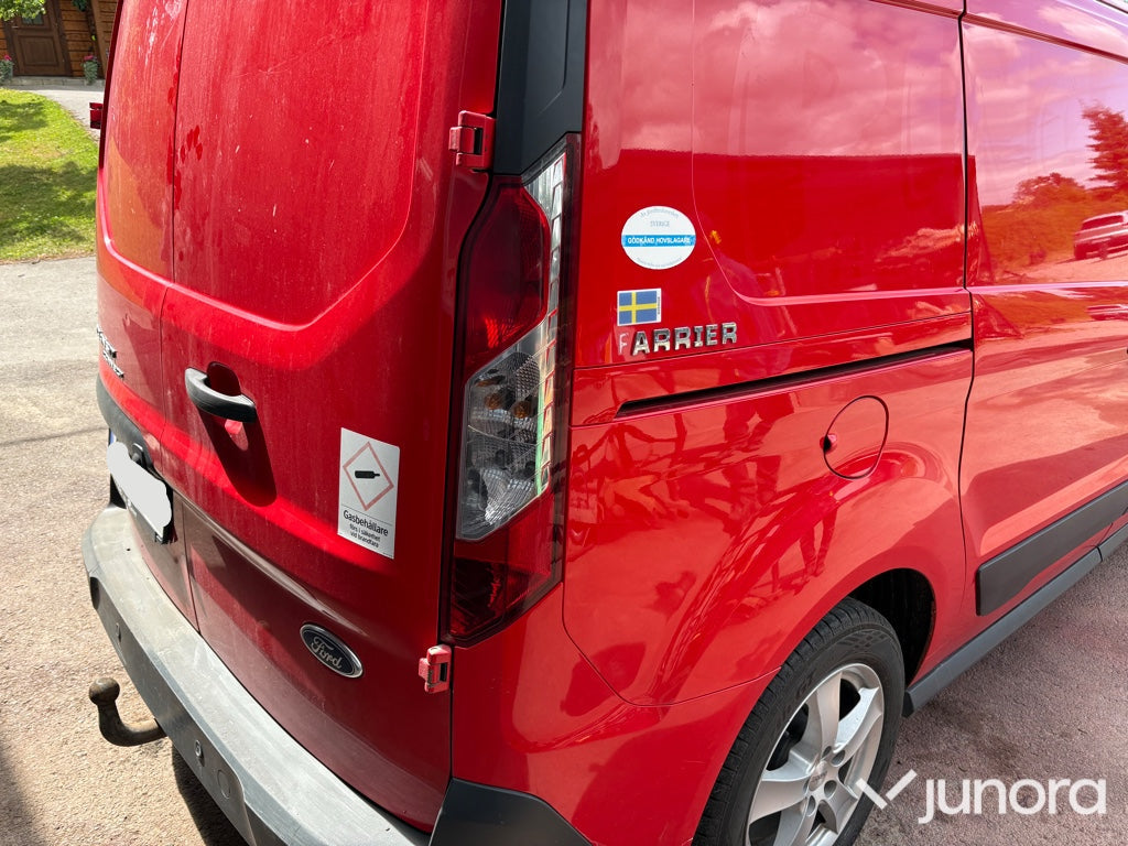 Ford Transit - Connect 2015 | Diesel | AC | Drag