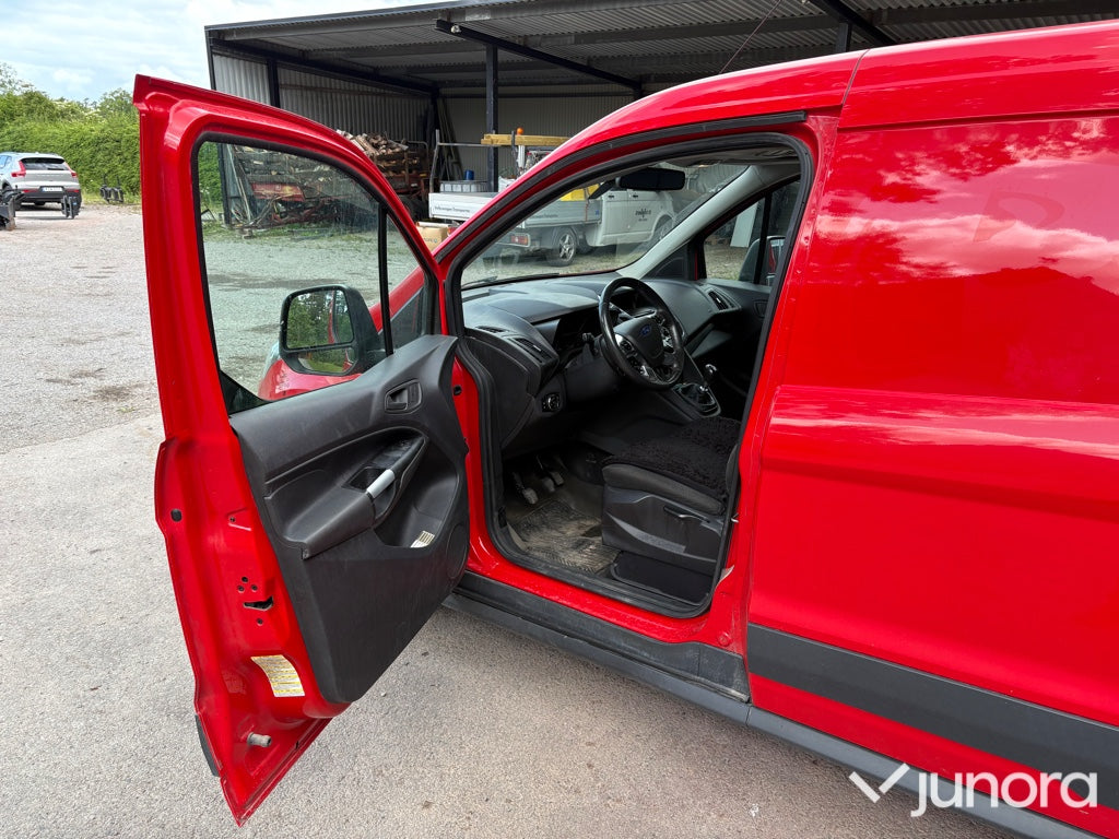 Ford Transit - Connect 2015 | Diesel | AC | Drag