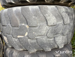 Däck på fälg till hjullastare, Dunlop 405/70R18