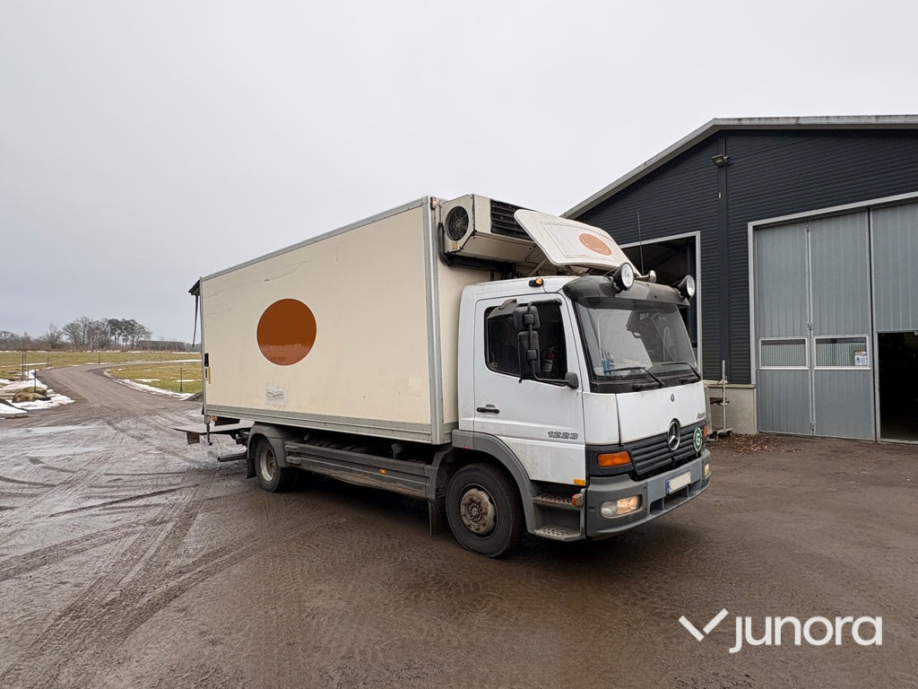 Lastbil - Mercedes-Benz, ATEGO1223