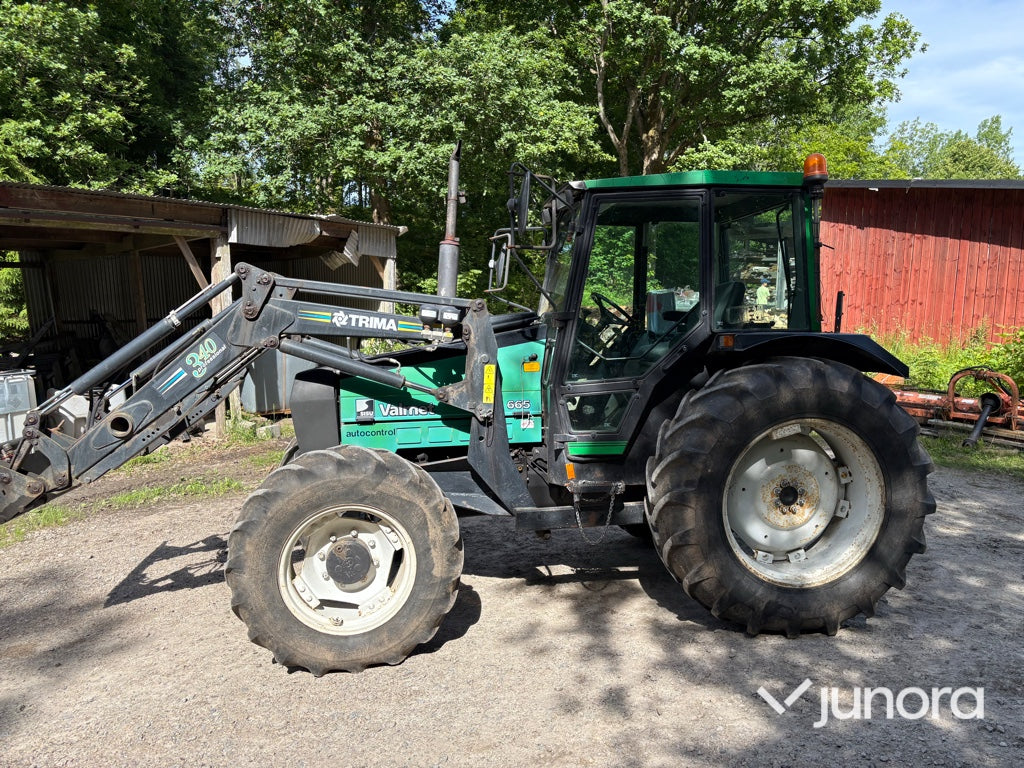 Traktor med lastare - Valmet 665-4, Trima 340