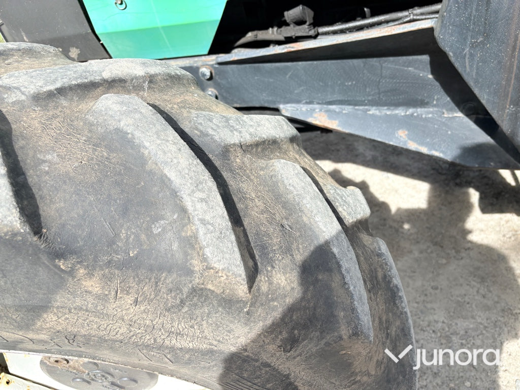 Traktor med lastare - Valmet 665-4, Trima 340