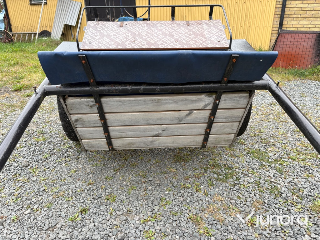 Hästvagn 2 sitsig
