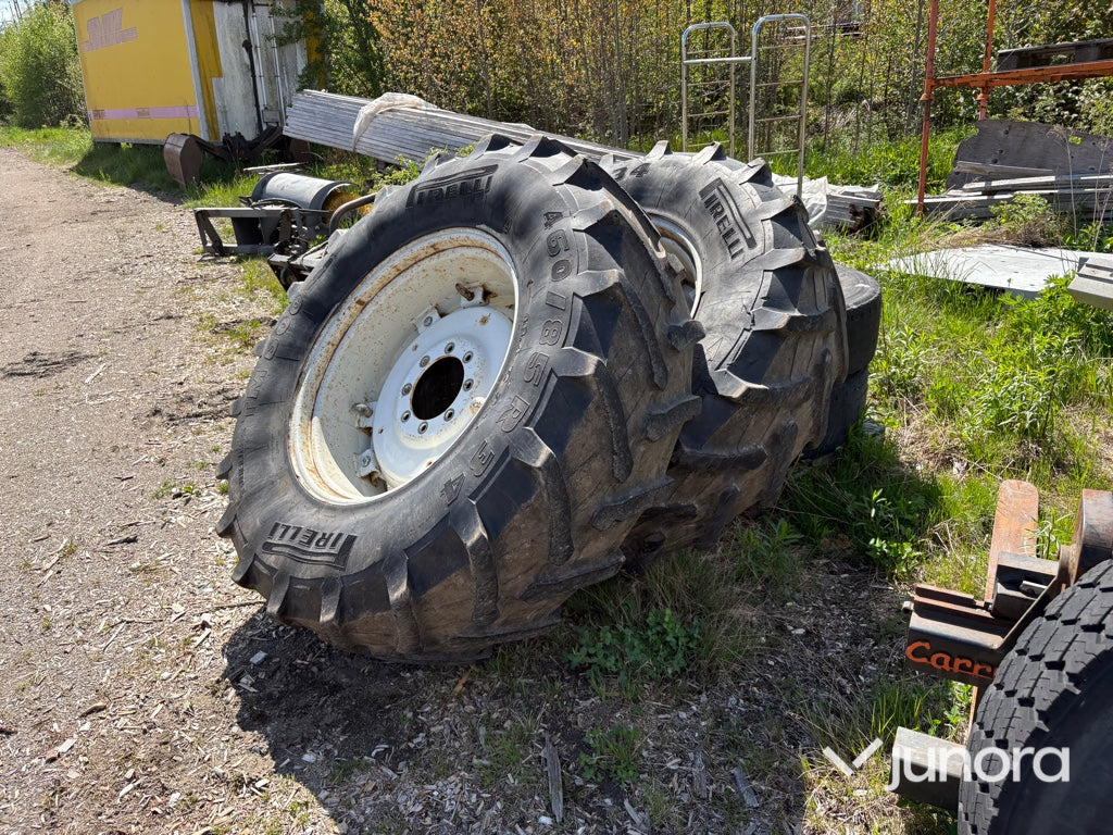 Traktordäck med fälg- 460/85 R34
