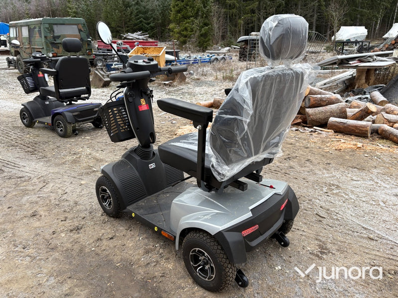 Promenadskoter - C.T.M, HS-520