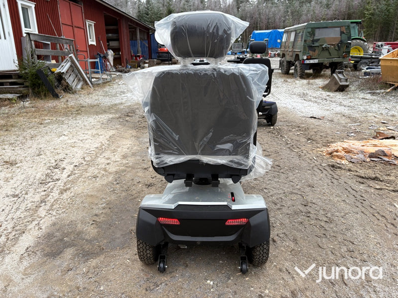 Promenadskoter - C.T.M, HS-520