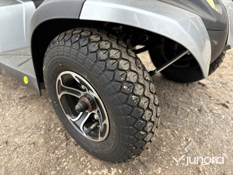 Promenadskoter - C.T.M, HS-520