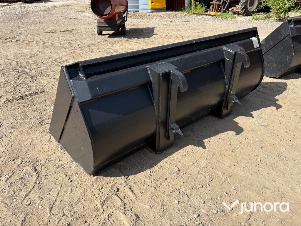 Grusskopa Terexlift Trima fäste