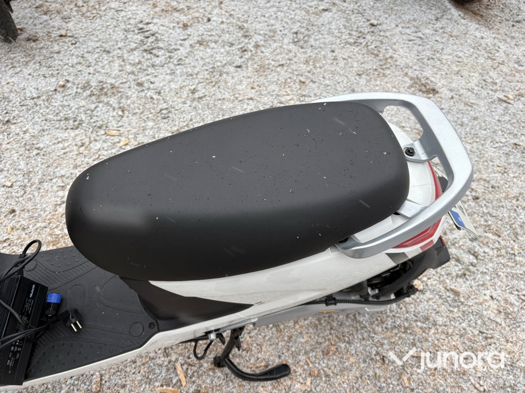 Moped - LVNENG S4-W