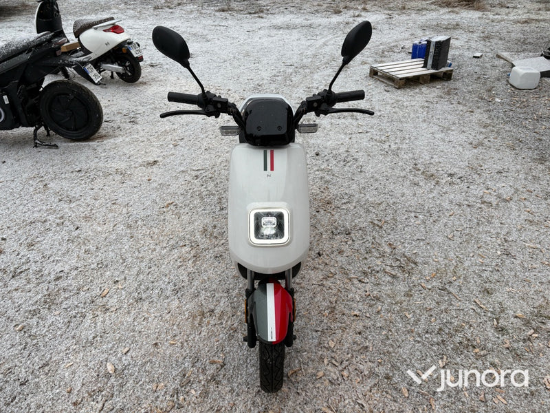 Moped - LVNENG S4-W