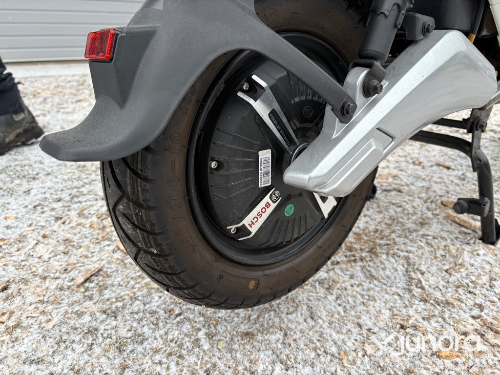 Moped - LVNENG S4-W