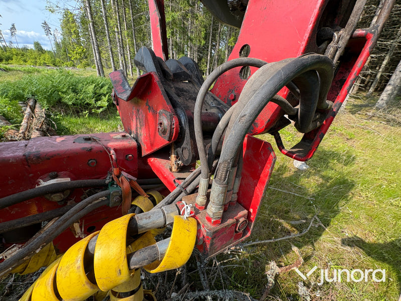Stegmatare med kran och vinsch