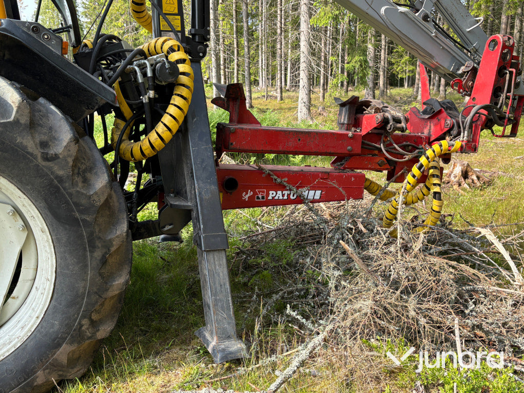 Stegmatare med kran och vinsch