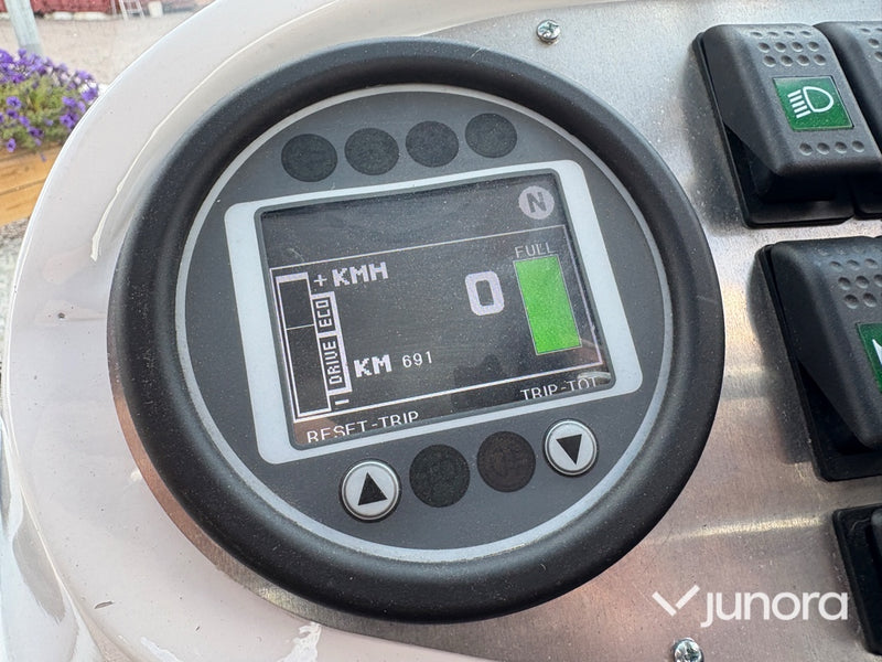 El Lastbil - Aton World, World Engineering