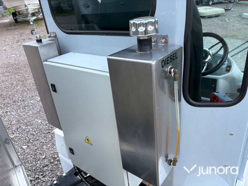 El Lastbil - Aton World, World Engineering