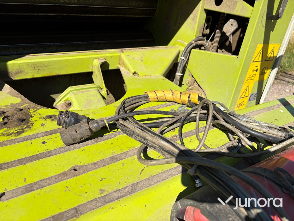 Rundbalspress - Claas, Rollant 255 Roto Cut