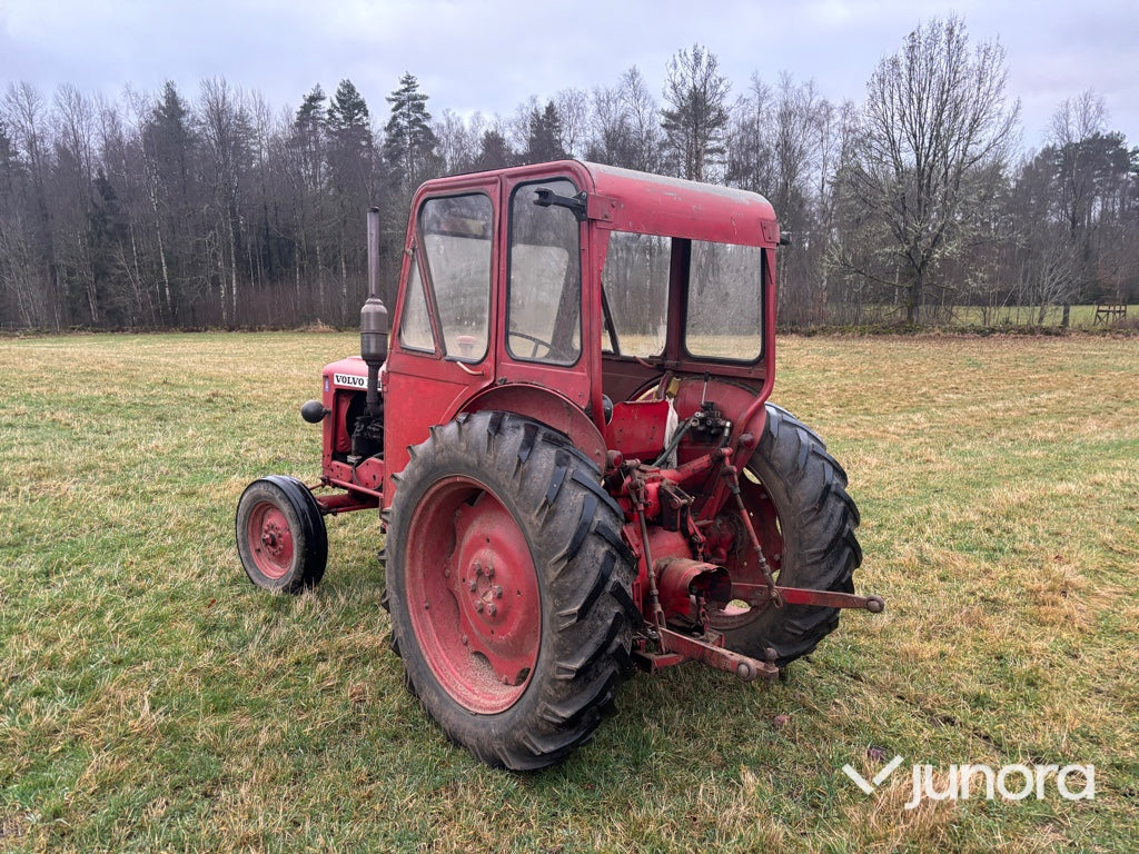 Traktor - Volvo BM, 400 Buster