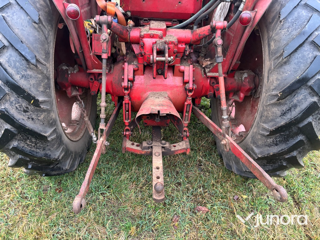 Traktor - Volvo BM, 400 Buster