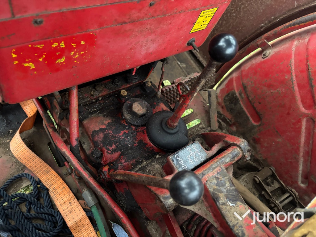 Traktor - Volvo BM, 400 Buster