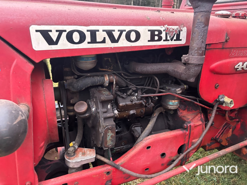 Traktor - Volvo BM, 400 Buster