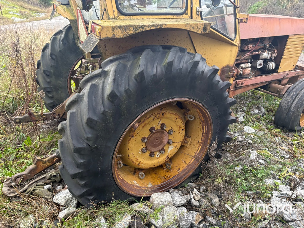 Traktor - Valmet 703