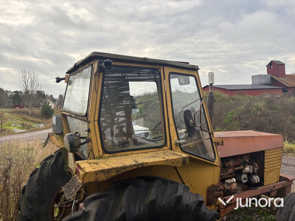 Traktor - Valmet 703
