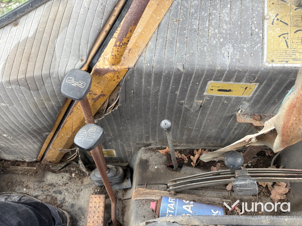 Traktor - Valmet 703