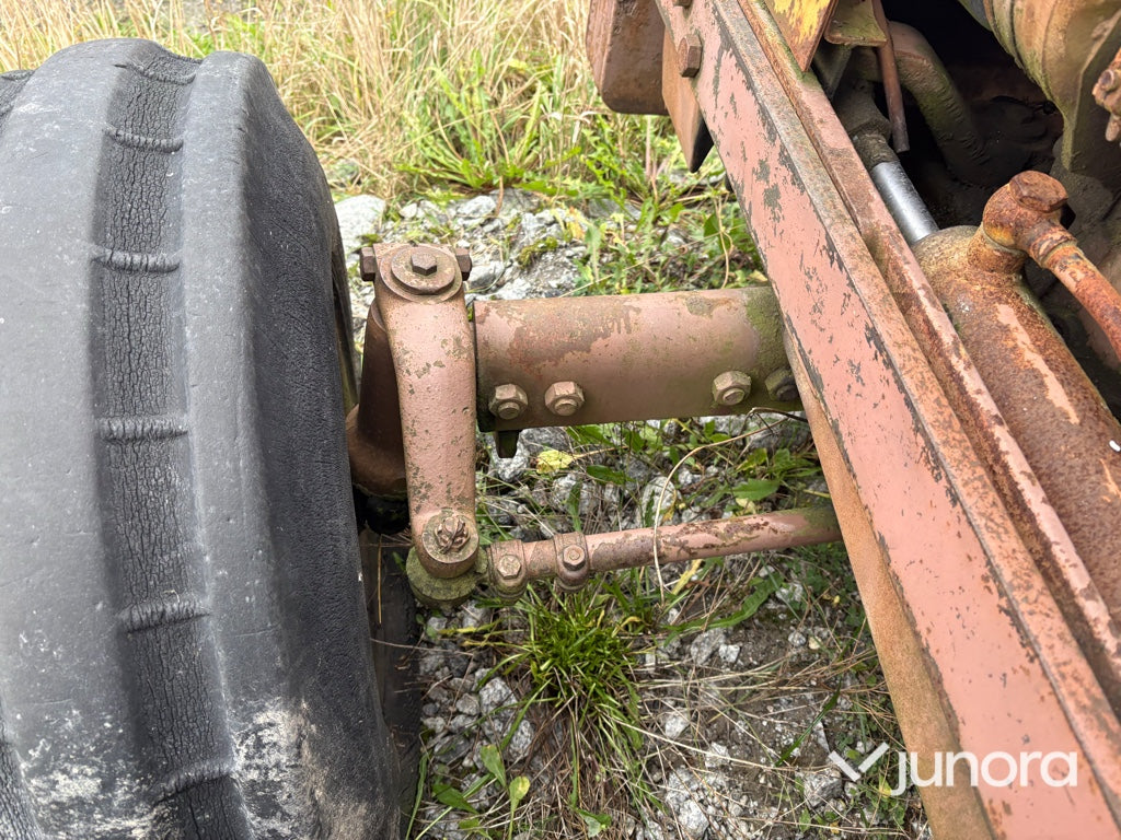 Traktor - Valmet 703