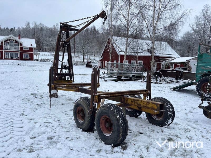 Skogsvagn - Moheda med starkran