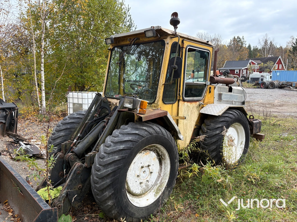 Lastmaskin / Hjullastare - Lundberg