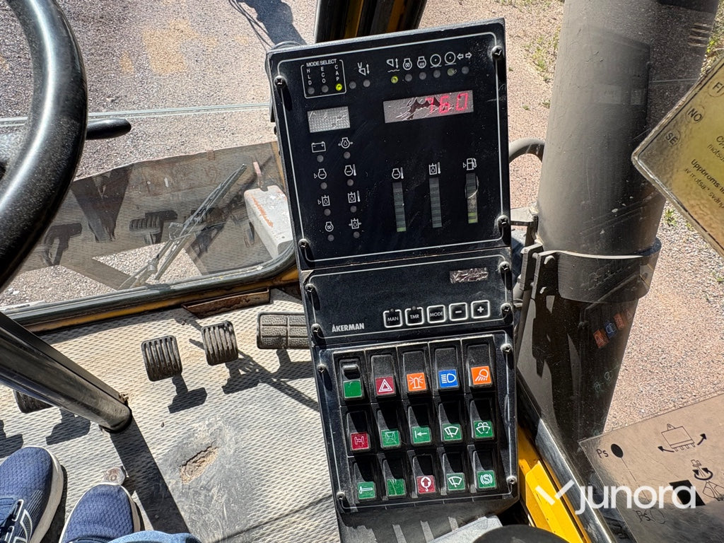 Hjulgrävare - Volvo EW200