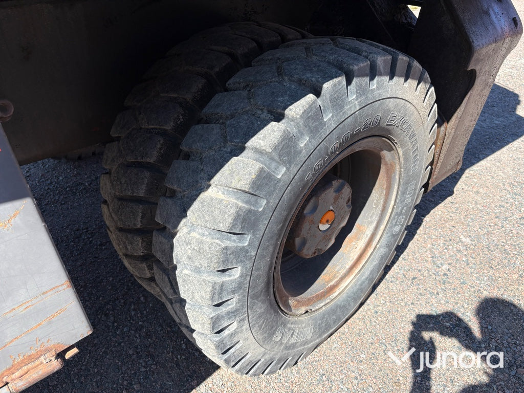 Hjulgrävare - Volvo EW200
