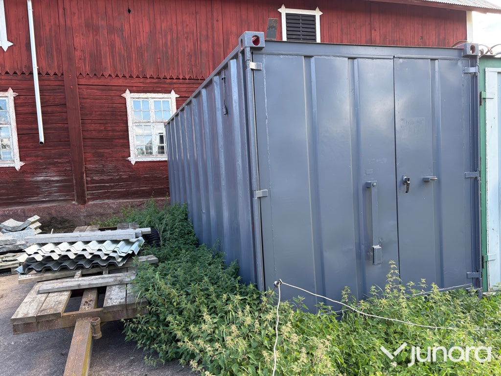 Container