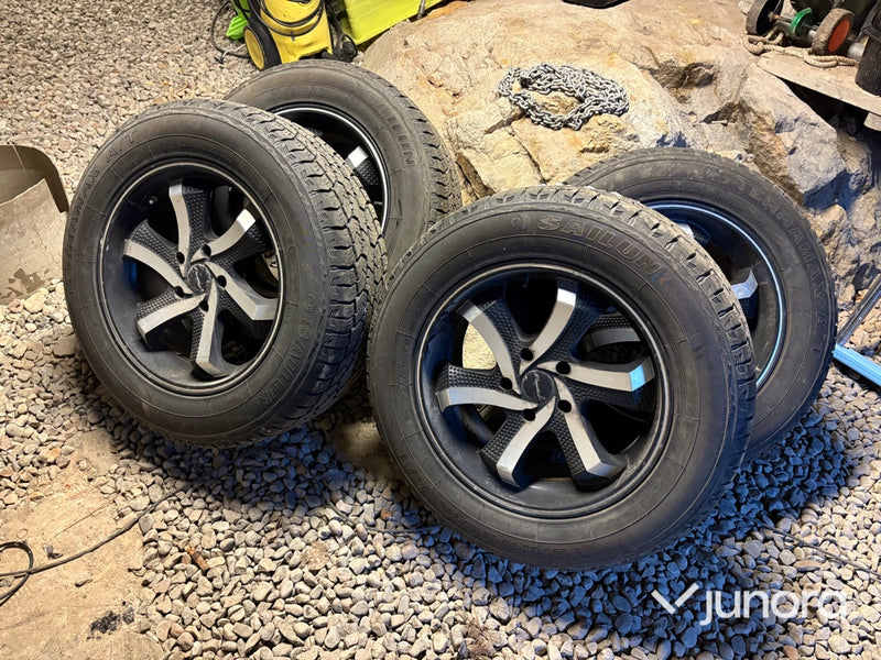 Däck & fälg - Sailun Terramax A/T 275/60 R20