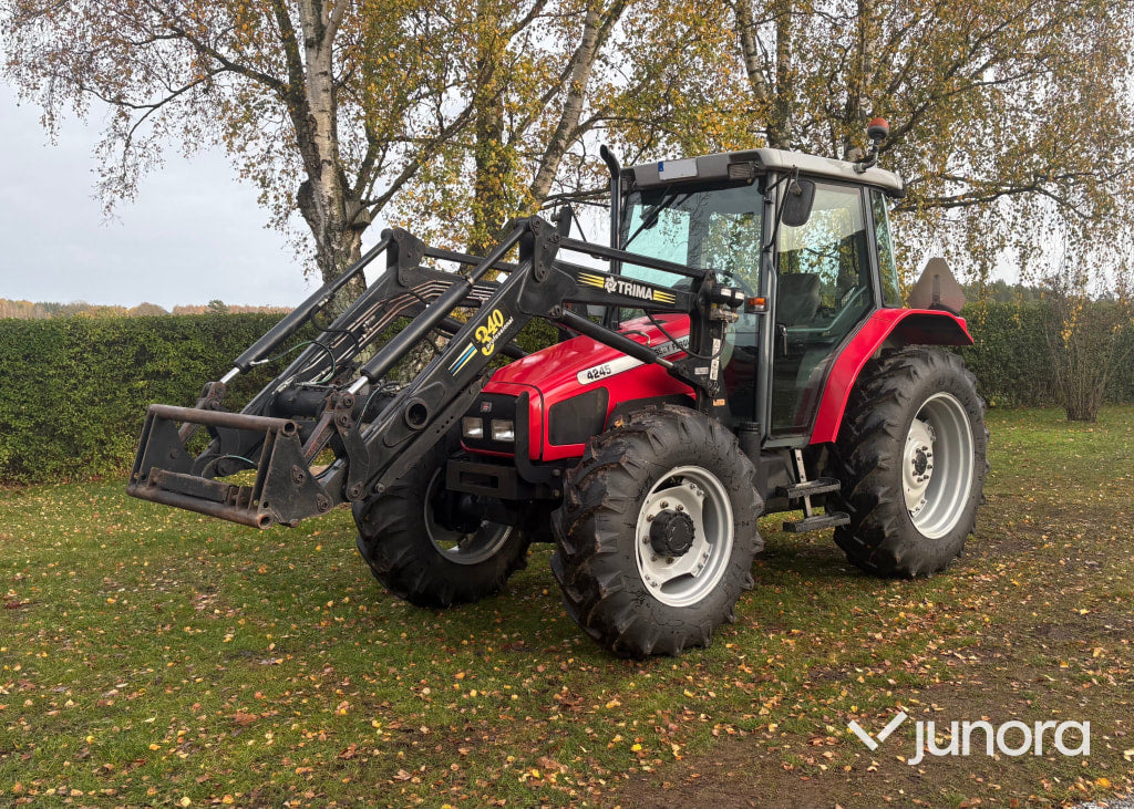 Traktor - Massey Ferguson, 4245