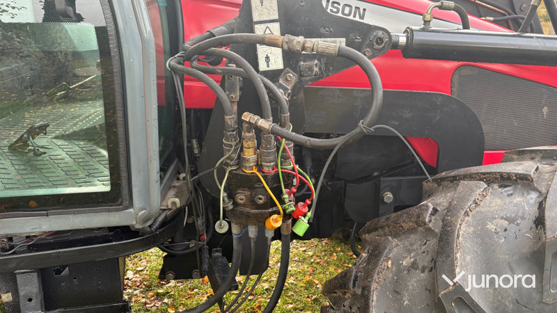 Traktor - Massey Ferguson, 4245