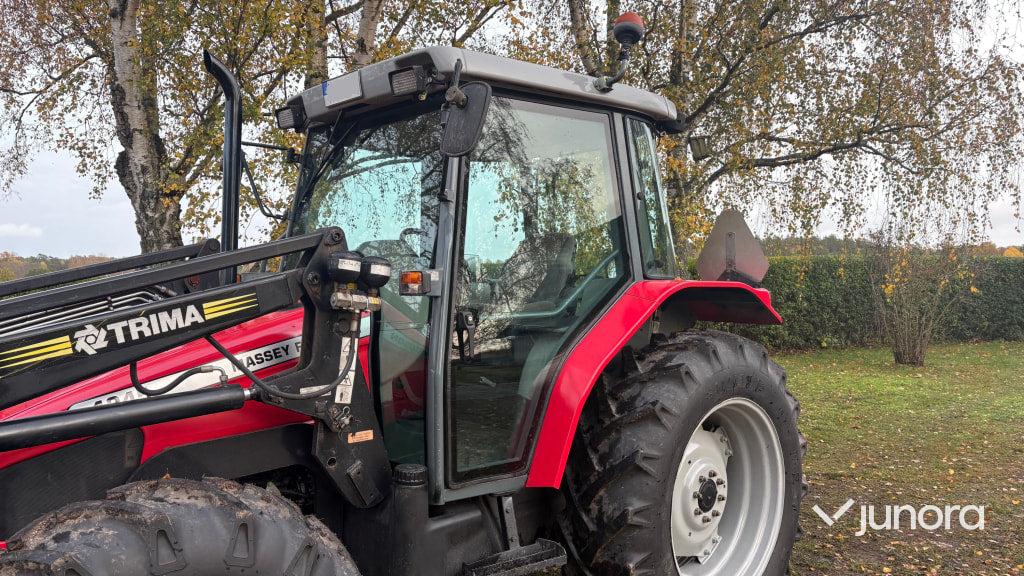 Traktor - Massey Ferguson, 4245