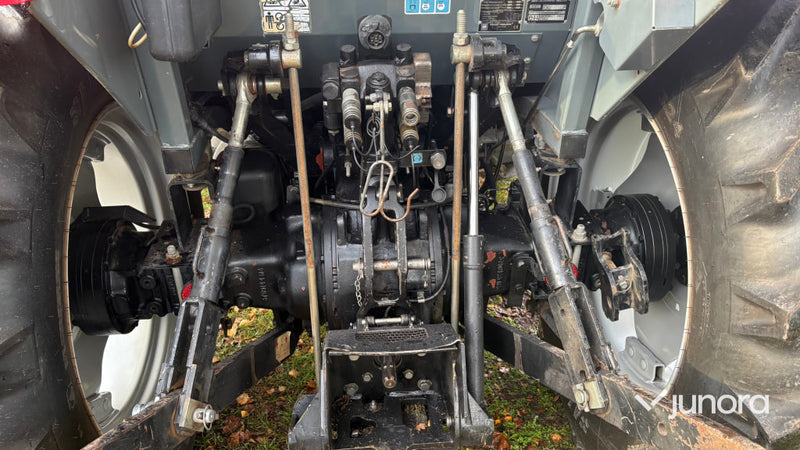 Traktor - Massey Ferguson, 4245