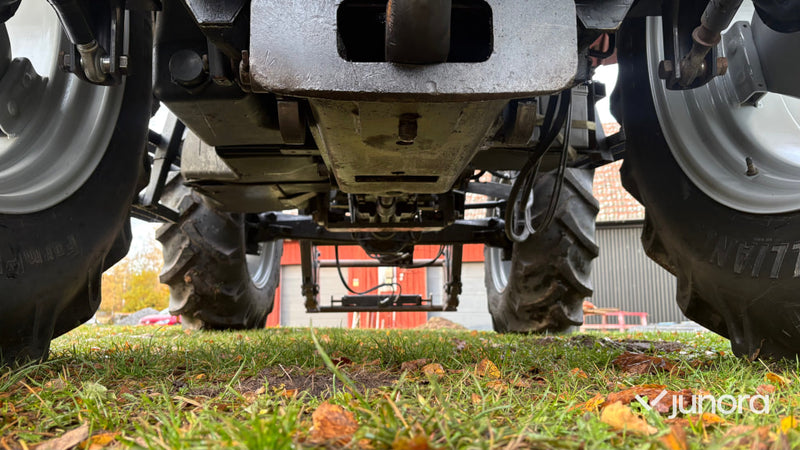 Traktor - Massey Ferguson, 4245