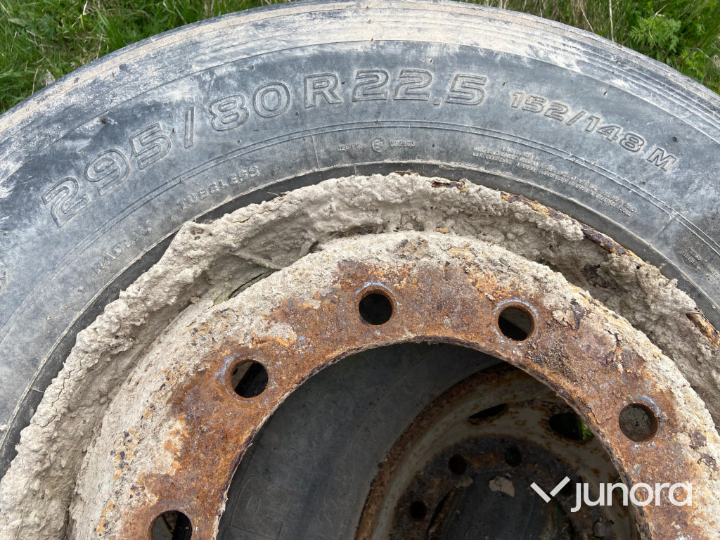 Hjul - 295/80 R22,5