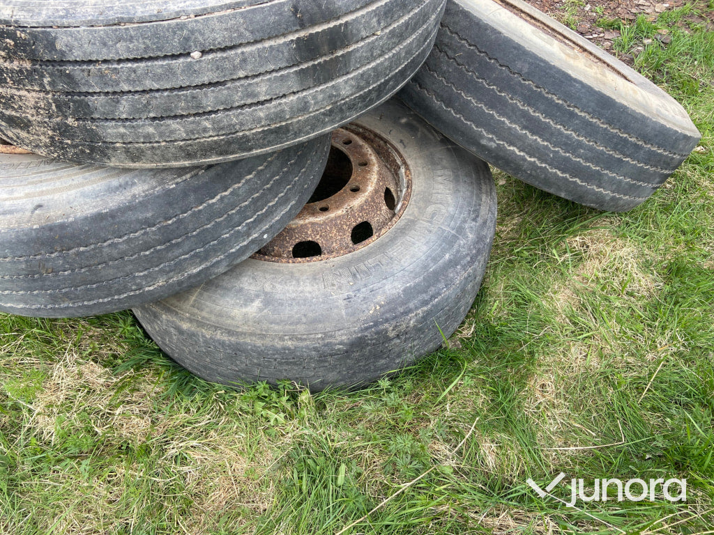 Hjul - 295/80 R22,5