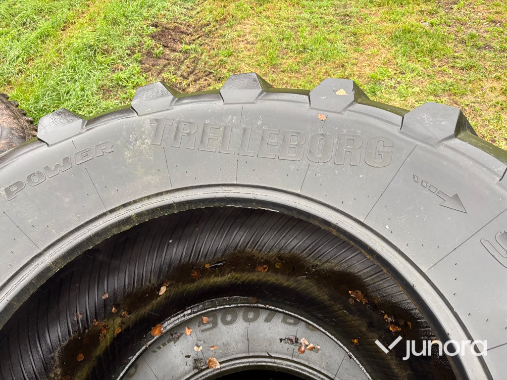Traktordäck 2 st Trelleborg TM900 High Power 900/60 R38