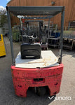 Gaffeltruck Nichiyu (2)