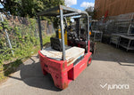 Gaffeltruck Nichiyu (2)