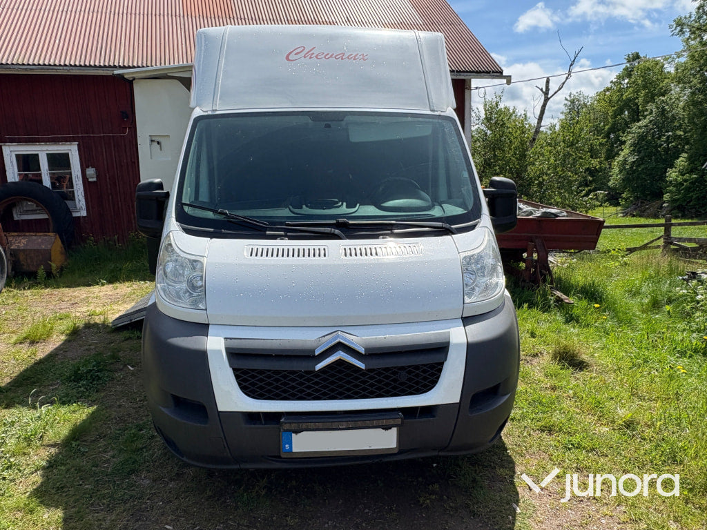 Hästtransport Citroën Jumper