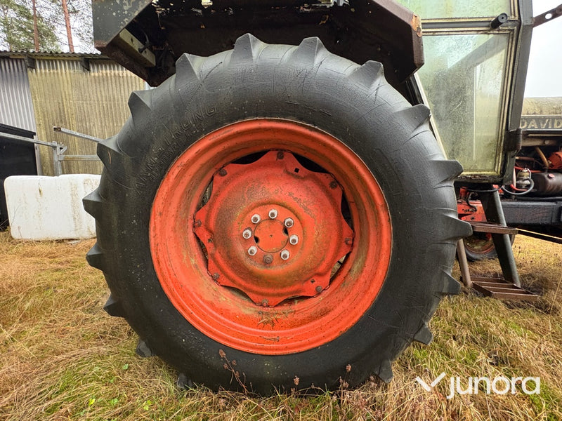 Traktor – David Brown 996, diesel, 2WD
