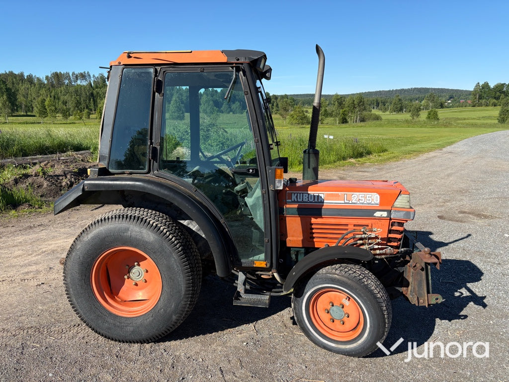 Traktor-KUBOTA L 2550 DT