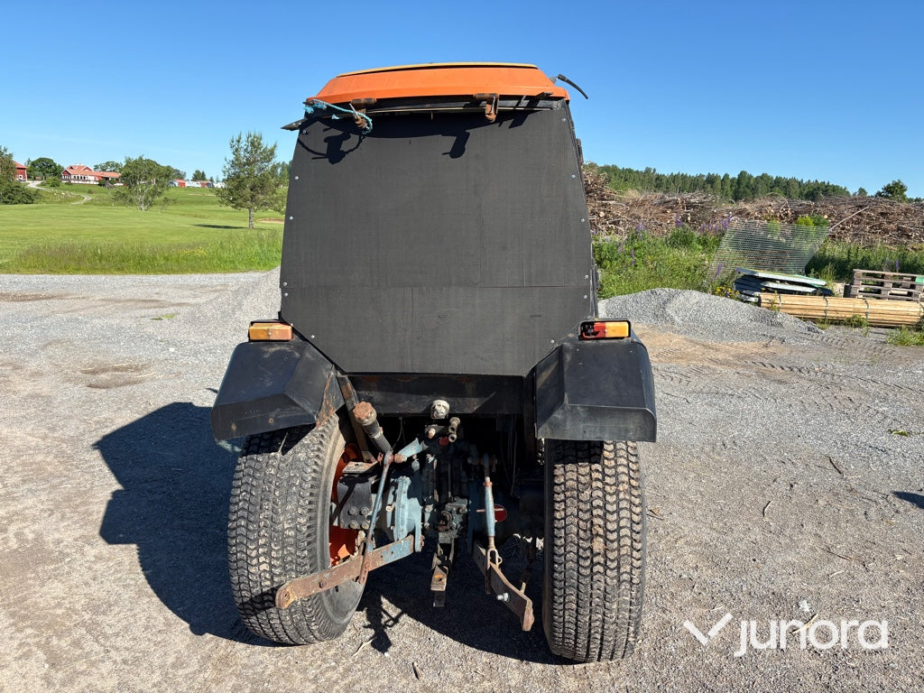 Traktor-KUBOTA L 2550 DT